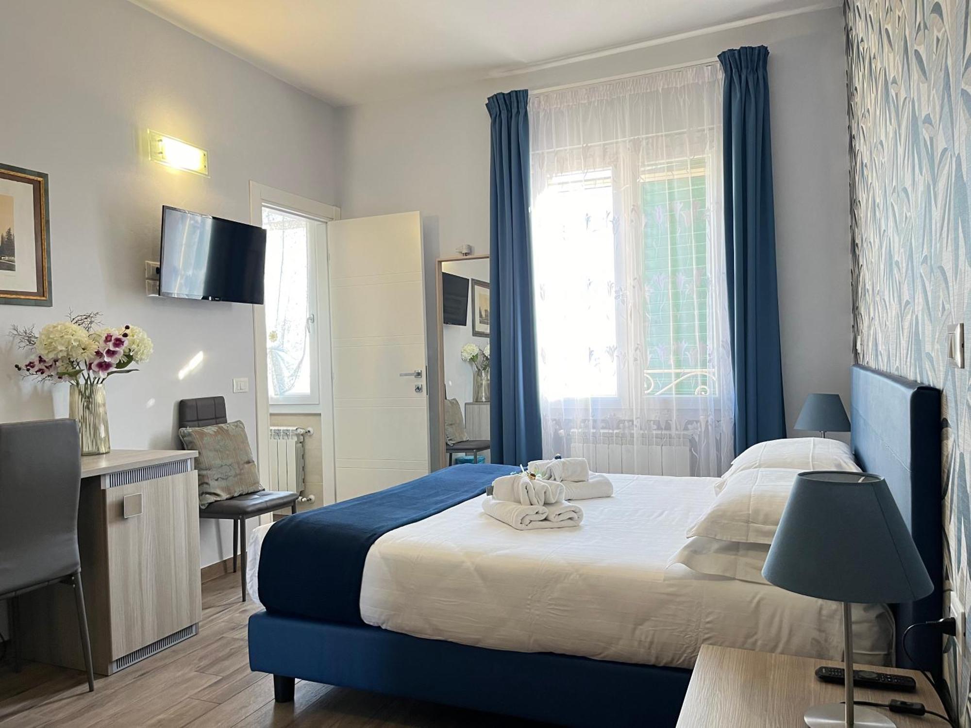 Porta Alla Croce Guest House Florence Exterior photo